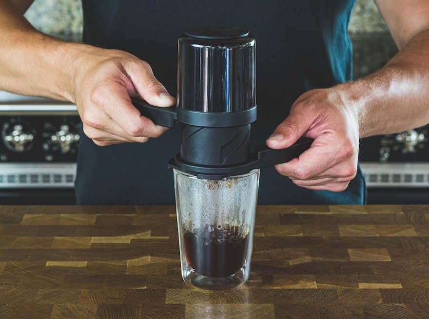 Making coffee with the Twist Press