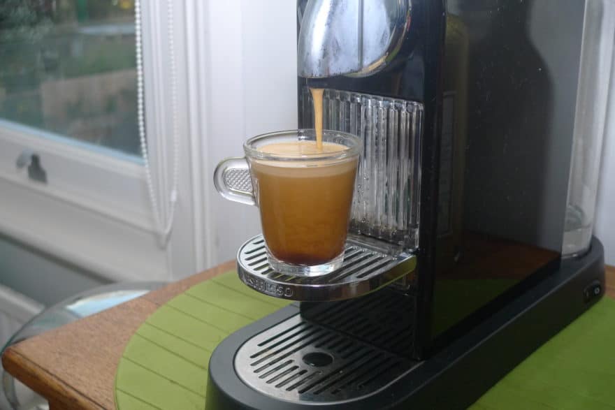 Cup filling with Nespresso.