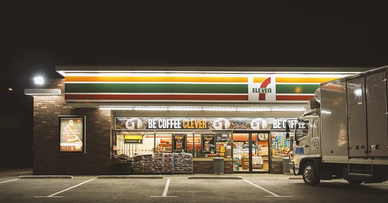 7 Eleven at night