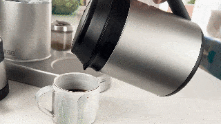GIF of a messy pour from the Ratio Six carafe